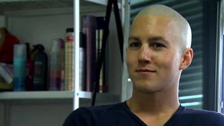 Die Haare sind runter!