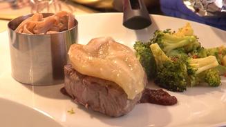 Rinderfilet mit Birne & Gorgonzola