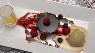 Schokoförmchen mit Vanille-Mousse