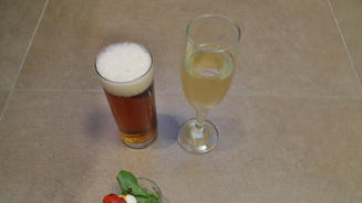 Die Damen sind albern