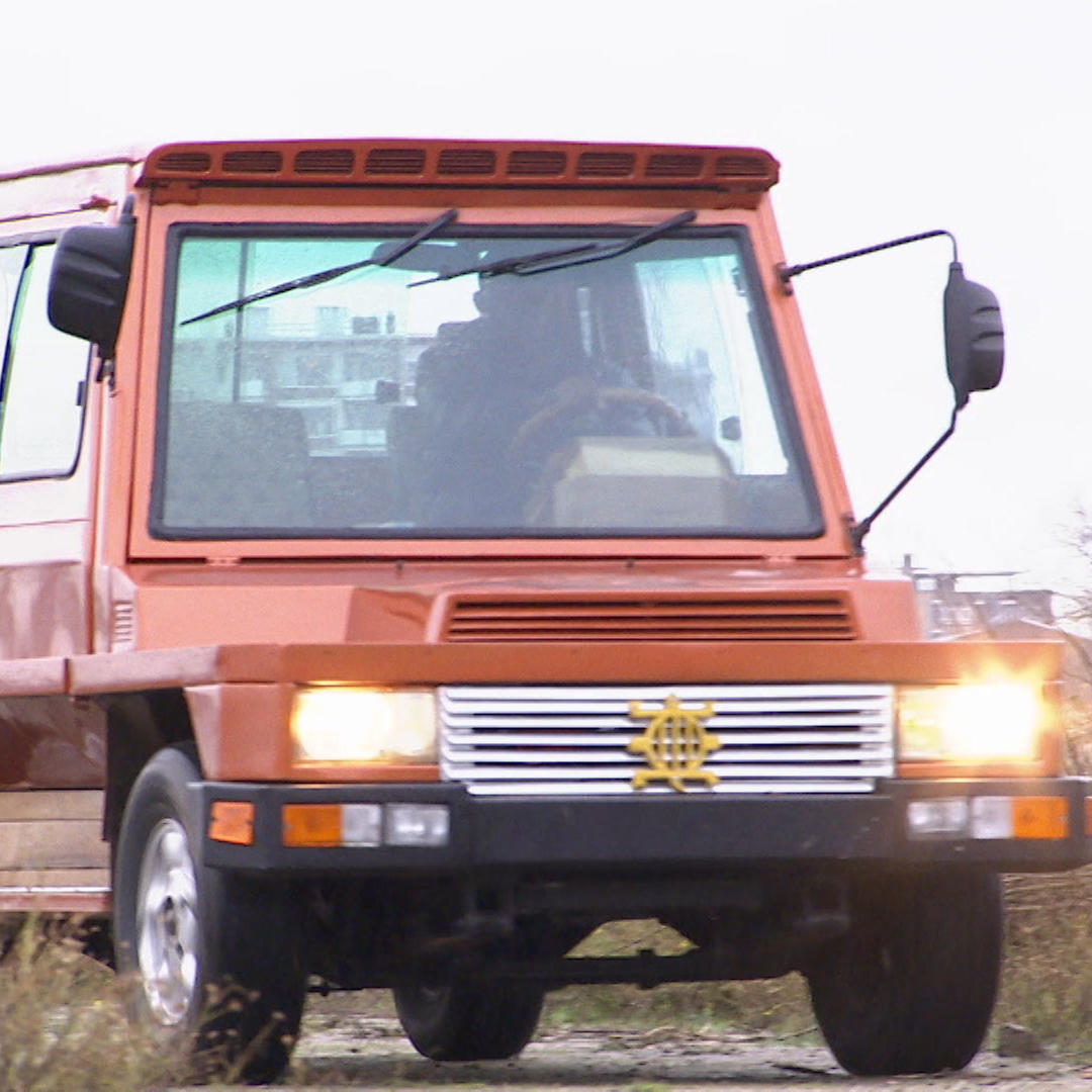 AM-Turtle Car.mov.Still002 AM-Turtle Car.mov.Still002
