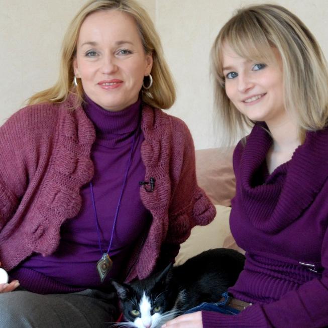 Katzenexpertin - VOX-DOCMA TV-CHRISTIANE GERLACH - Birga Dexel besucht Nicole Giersch und die beiden Radaubrder Sammy und Felix Katzenexpertin - VOX-DOCMA TV-CHRISTIANE GERLACH - Birga Dexel besucht Nicole Giersch und die beiden Radaubrder Sammy und Felix