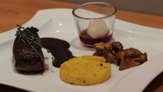 Hirsch | Pfifferlinge | Maisgrieß