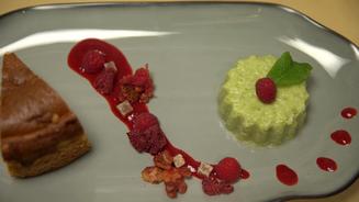 Eierschecke mit Avocado-Ingwer-Parfait