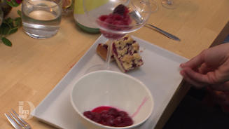 Sauerkirschkuchen mit Streuseln