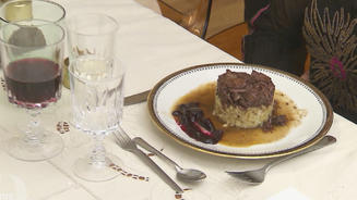 Pörkölt mit Tarhanya