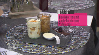 Eierlikörcreme mit Apple-Crumble