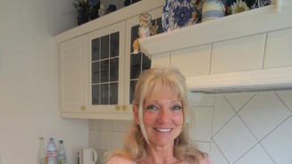 Vera verdreht den Männern den Kopf