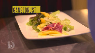 Salat mit Mango und Gänsebrust