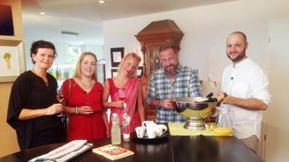 Julian hat den besten Schnibbelhelfer