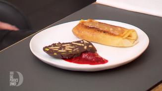 Kalter Hund mit Karamell-Pfannkuchen