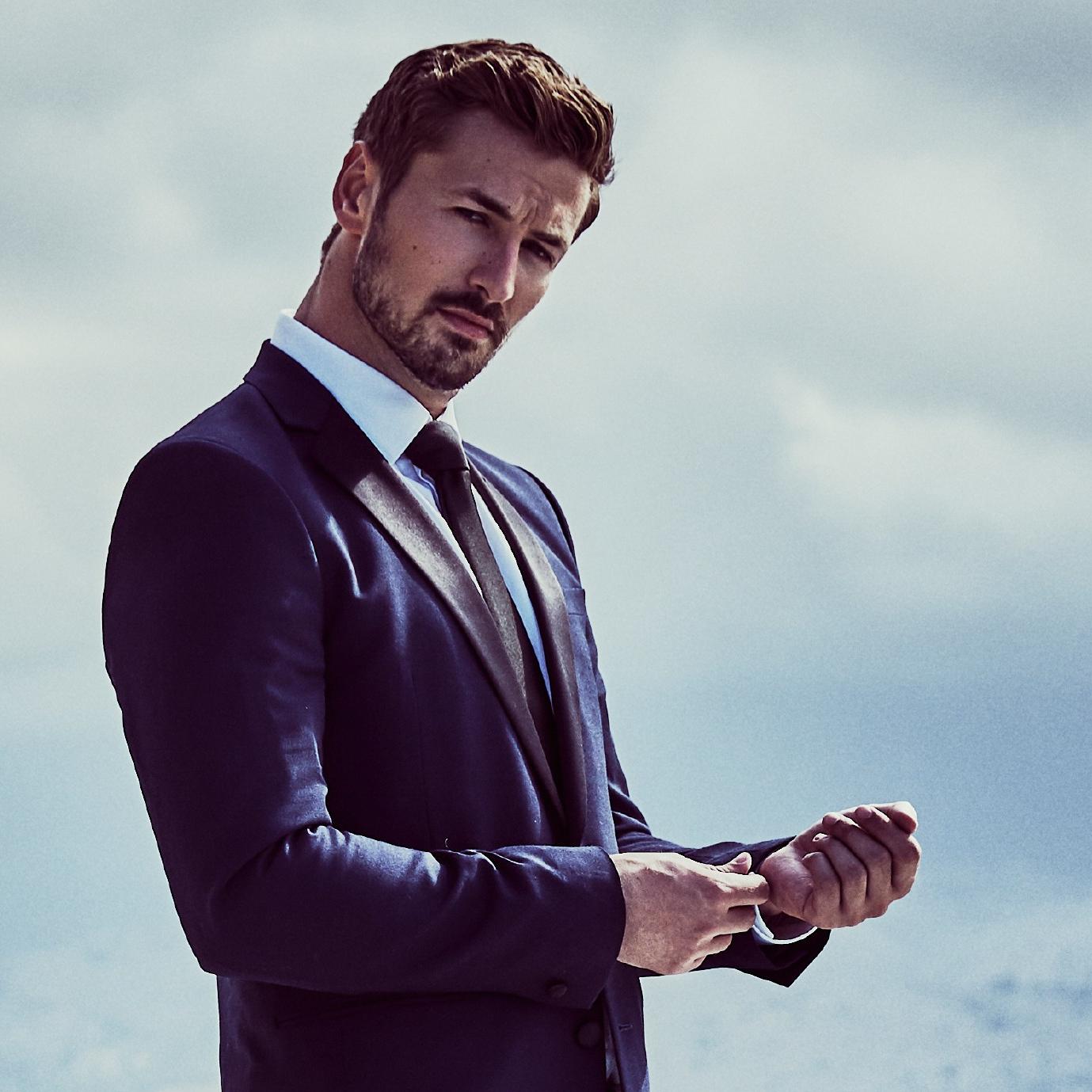 Nicolas Puschmann ist der erste deutsche „Prince Charming“ Nicolas Puschmann ist der erste deutsche „Prince Charming“