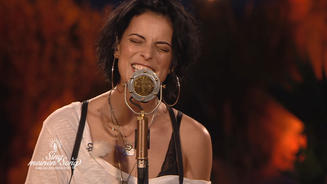 Stefanie fasziniert mit "Au Revoir"