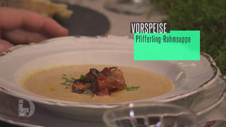 Pfifferling-Creme-Suppe mit Baguette