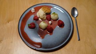 Erdbeeren mit einer Limettenmoussse