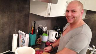 Christian setzt auf Fleischküche