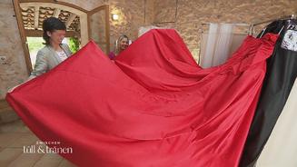 Die wilde Anna will es rot und royal