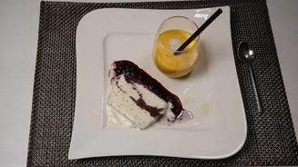 Süße Spielerei und Mango Lassi