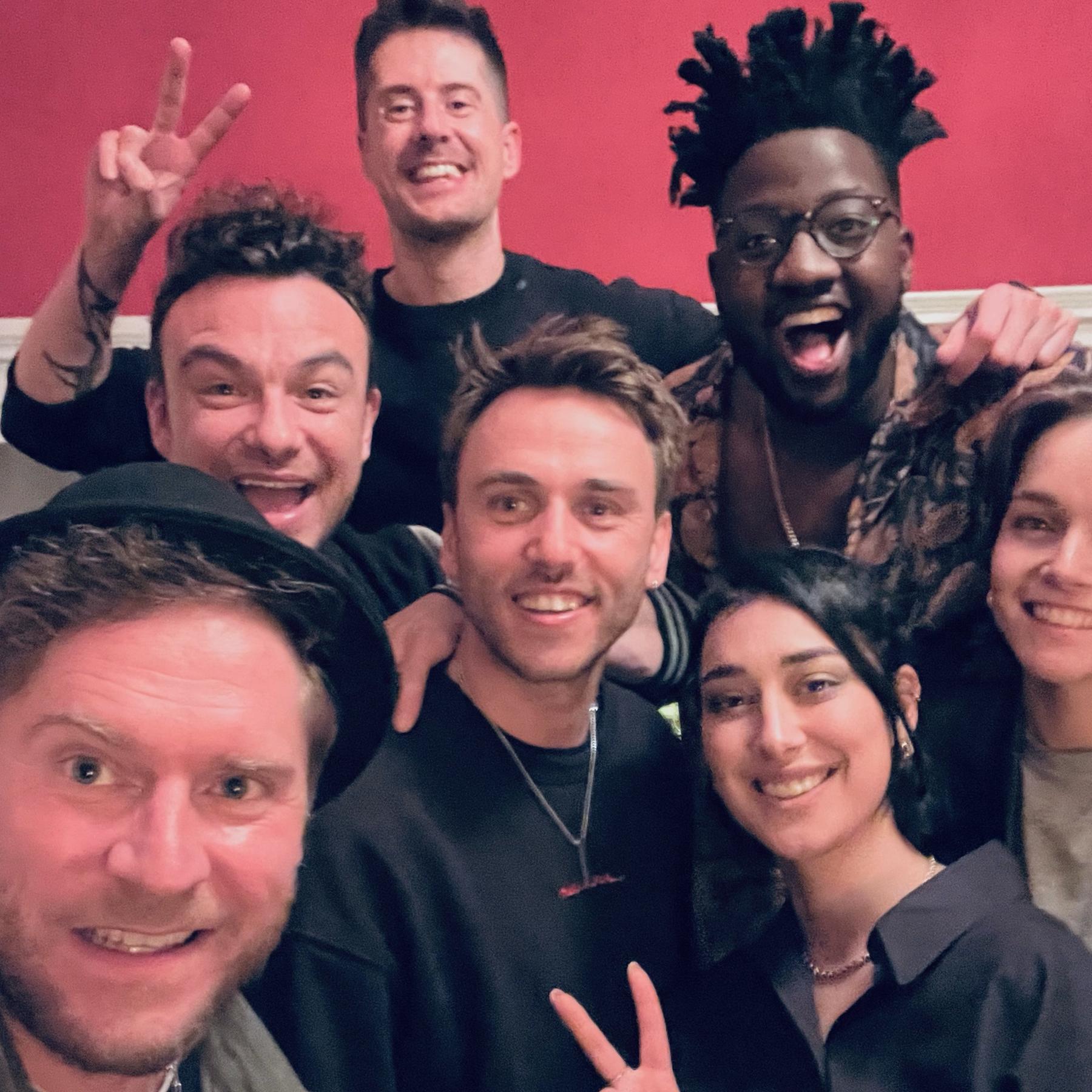 Da sind sie, die „Sing meinen Song“-Stars der neunten Staffel. Da sind sie, die „Sing meinen Song“-Stars der neunten Staffel.