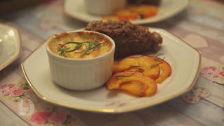 Rindsrouladen mit Kartoffeln