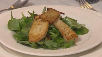 Kräutersalat mit Steinpilzen