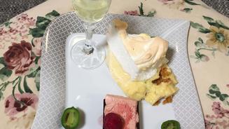 Key-West-Lime-Pie und Himbeerparfait