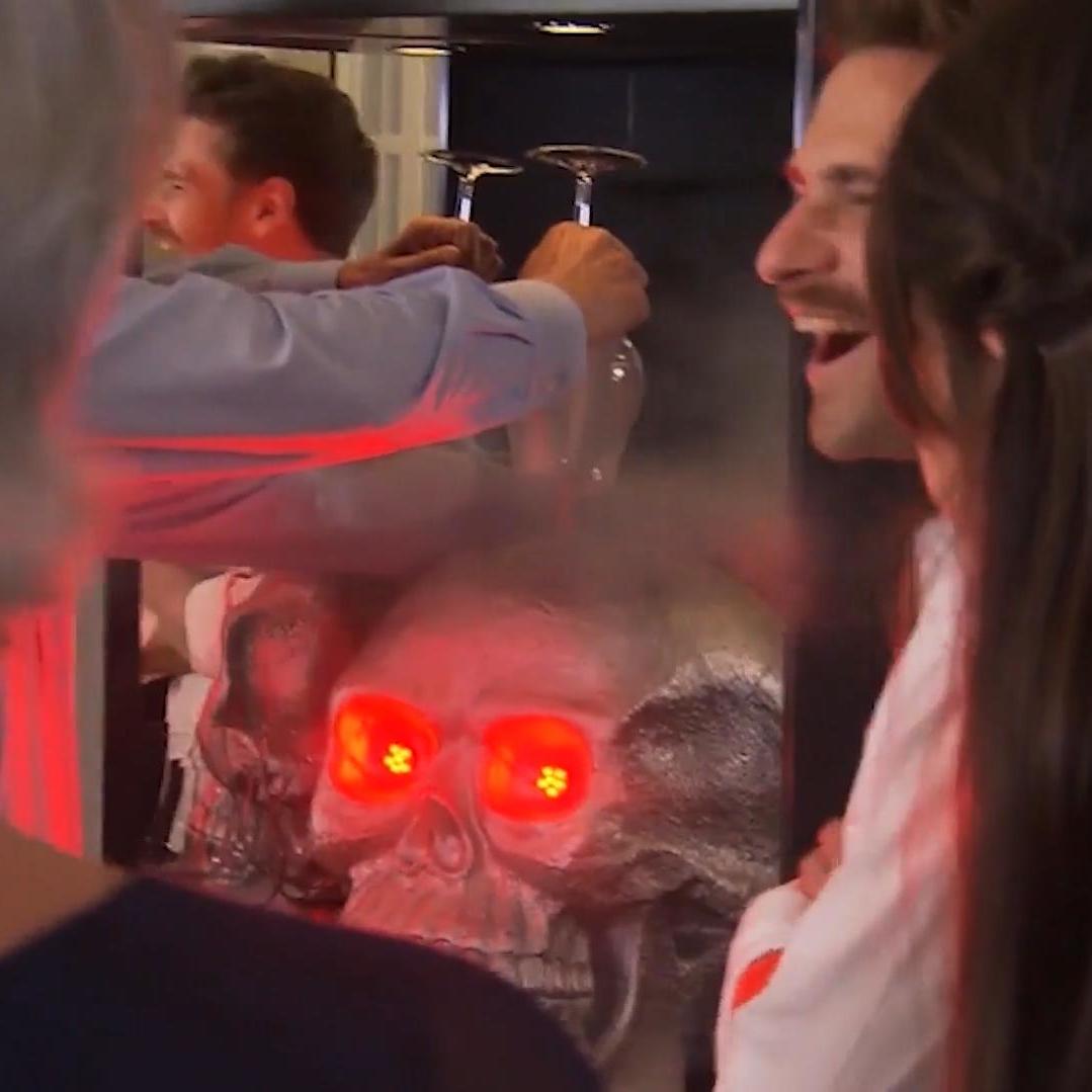 Dieser Totenkopf lässt nicht nur die Hölle gefrieren Dieser Totenkopf lässt nicht nur die Hölle gefrieren