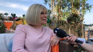SO begann das Abenteuer für Mary Roos