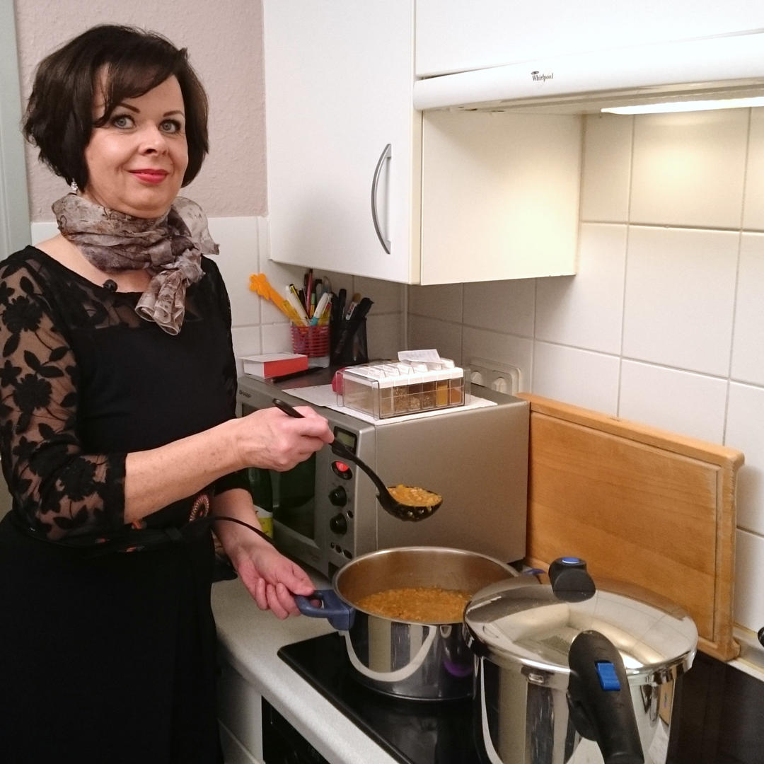 Kandidatin Mi.jpg Kandidatin Mi.jpg