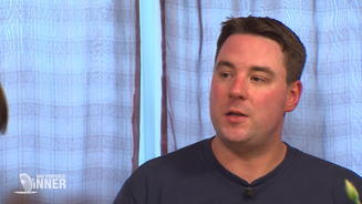 Nico - Hobbykoch mit Profi-Hüftschwung