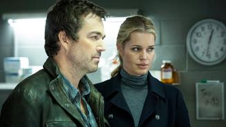 Jon Tenney in der Rolle des Sean King