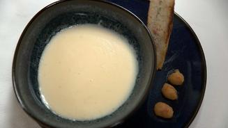 Topinambursuppe mit Krabbentoast