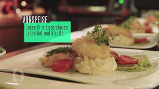 Frittiertes Onsenei auf Lachs