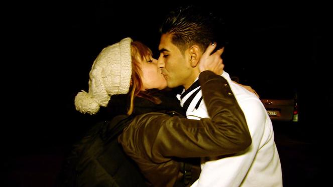 Janina hat sich in einen Animateur verliebt - geht sie ein zu hohes Risiko ein?