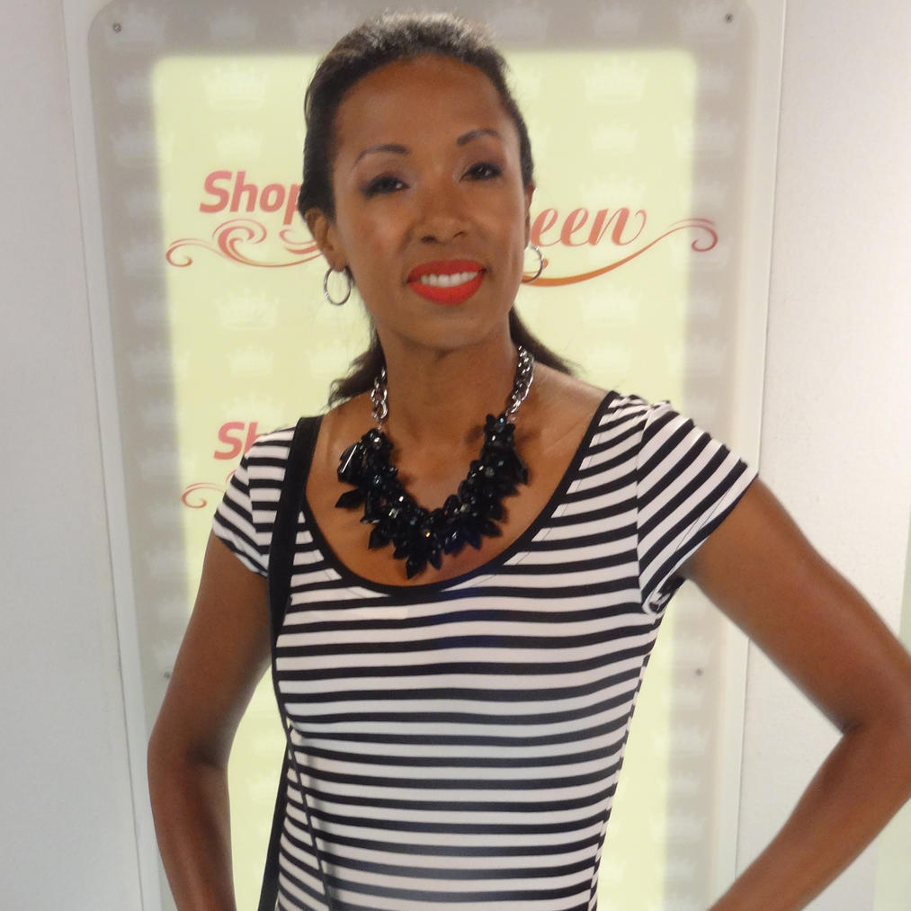Shopping Queen 2016 Frankfurt Catwalk Vanessa.jpg