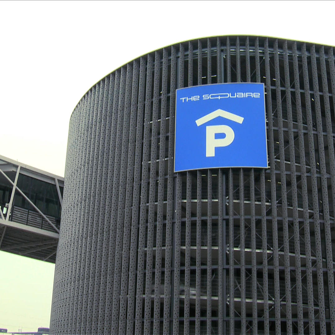 Arenaparking1 Arenaparking1