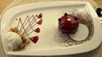 George’s Törtchen mit Tonkabohnen-Eis