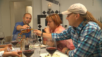 Bei Tino wird es feuchtfröhlich