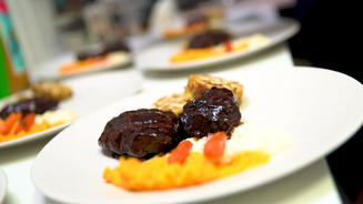 Kalbsbäggli – Serviettenknödel