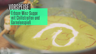 Erbsensuppe mit Garnelenspieß