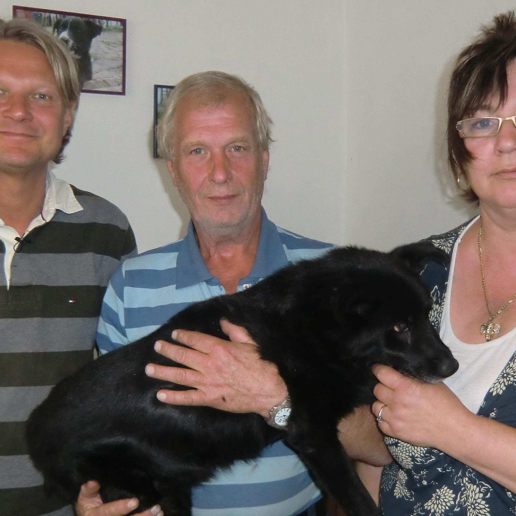 Tiere in Not 2 - Detlef und Margrit Lehmann und Scotty Tiere in Not 2 - Detlef und Margrit Lehmann und Scotty