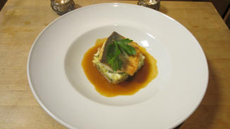 Wolfsbarsch auf Langusten-Püree