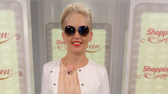 "Die schönste Immobilienmaklerin"  