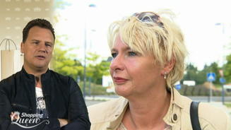 Vier Mädels und ein Hahn im Korb