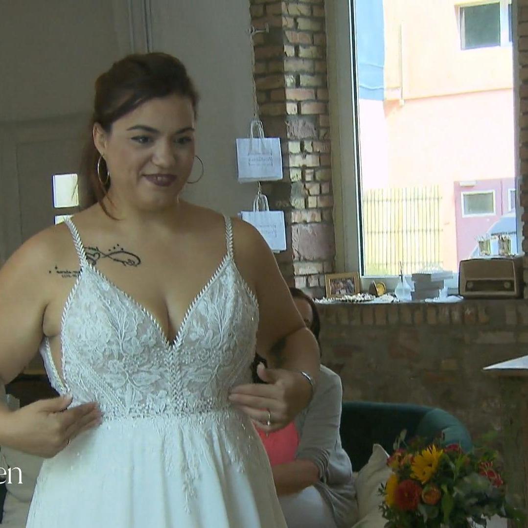 Bryan kennt Constanza im Brautkleid noch gar nicht. Wir aber schon.