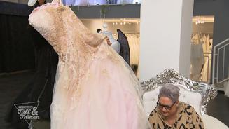Das Hochwasser zerstörte dieses Kleid