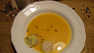 Johanna kann es einfach mit den Promis