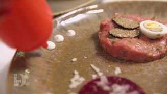  Beef-Tartar und Rote-Bete-Carpaccio