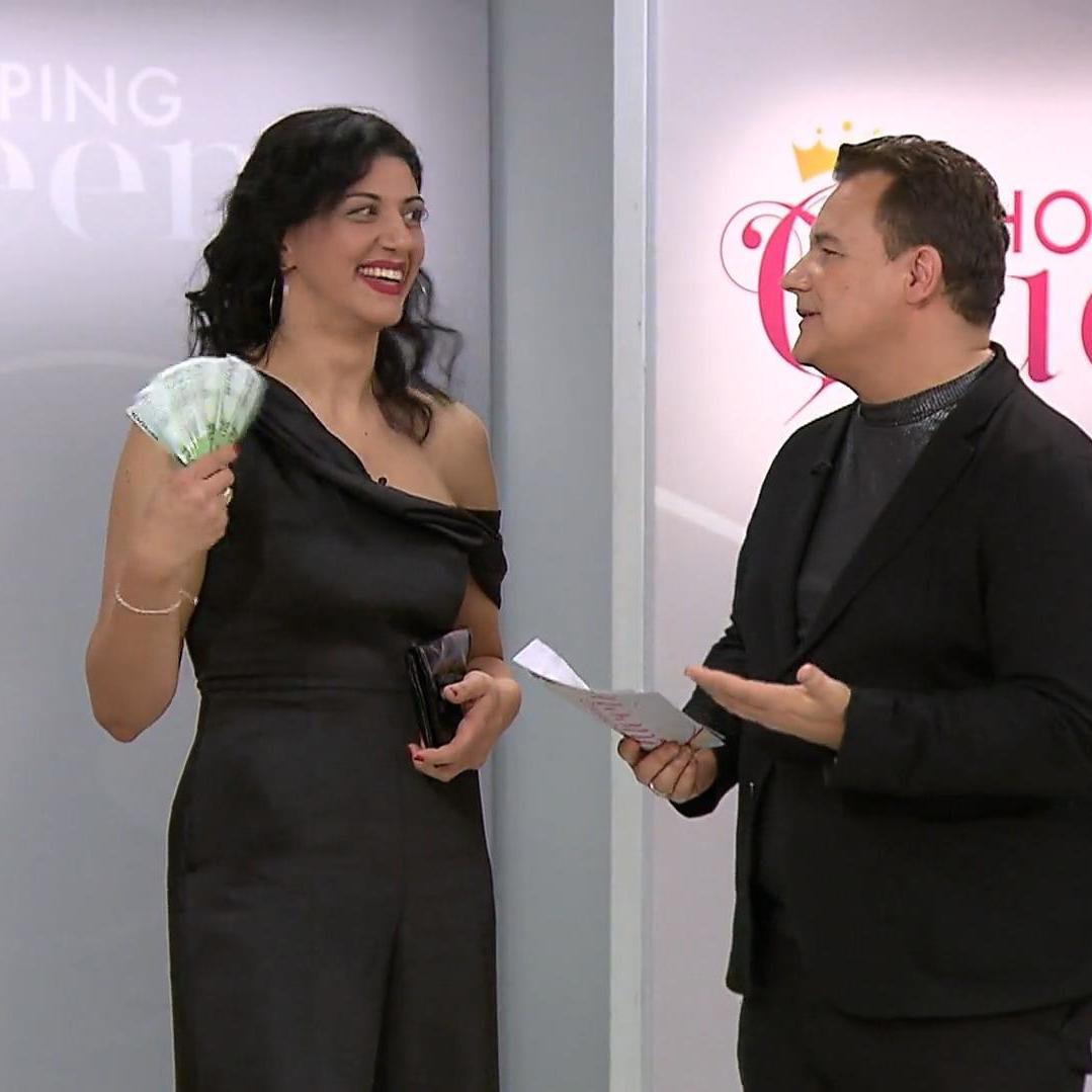„Shopping Queen“-Kandidatin Funda ist vielleicht bald in der RTL-Daily-Soap „Unter Uns“ zu sehen! „Shopping Queen“-Kandidatin Funda ist vielleicht bald in der RTL-Daily-Soap „Unter Uns“ zu sehen!