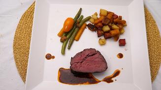 Rinderfilet an Gemüse-Kartoffel-Trio